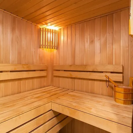 Isskirtines Prabangos Apartamentai Su Jacuzzi Ir Sauna Apartment Vilnius