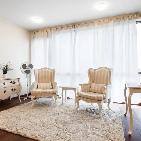 Isskirtines Prabangos Apartamentai Su Jacuzzi Ir Sauna Apartment *